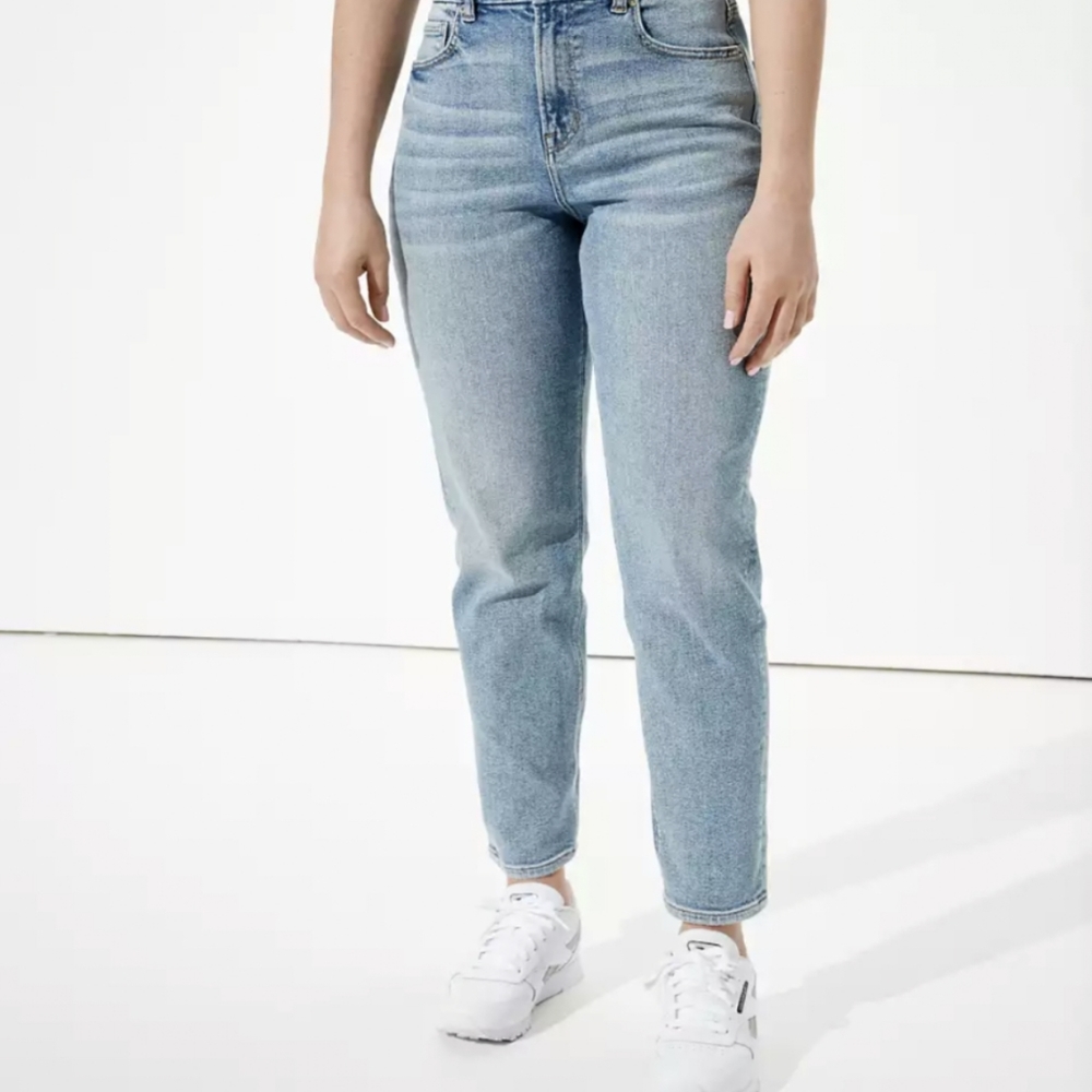 AE Curvy Mom Jeans